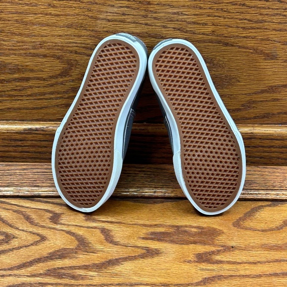 Vans Authentic Lo Pro Pewter Shoes - Picture 7 of 9